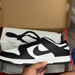 Nike Dunk Low Retro (Panda)
